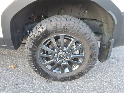 Used 2024 Toyota Land Cruiser 1958 image 11