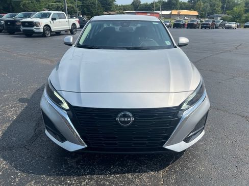 Used 2023 Nissan Altima 2.5 S FWD image 7