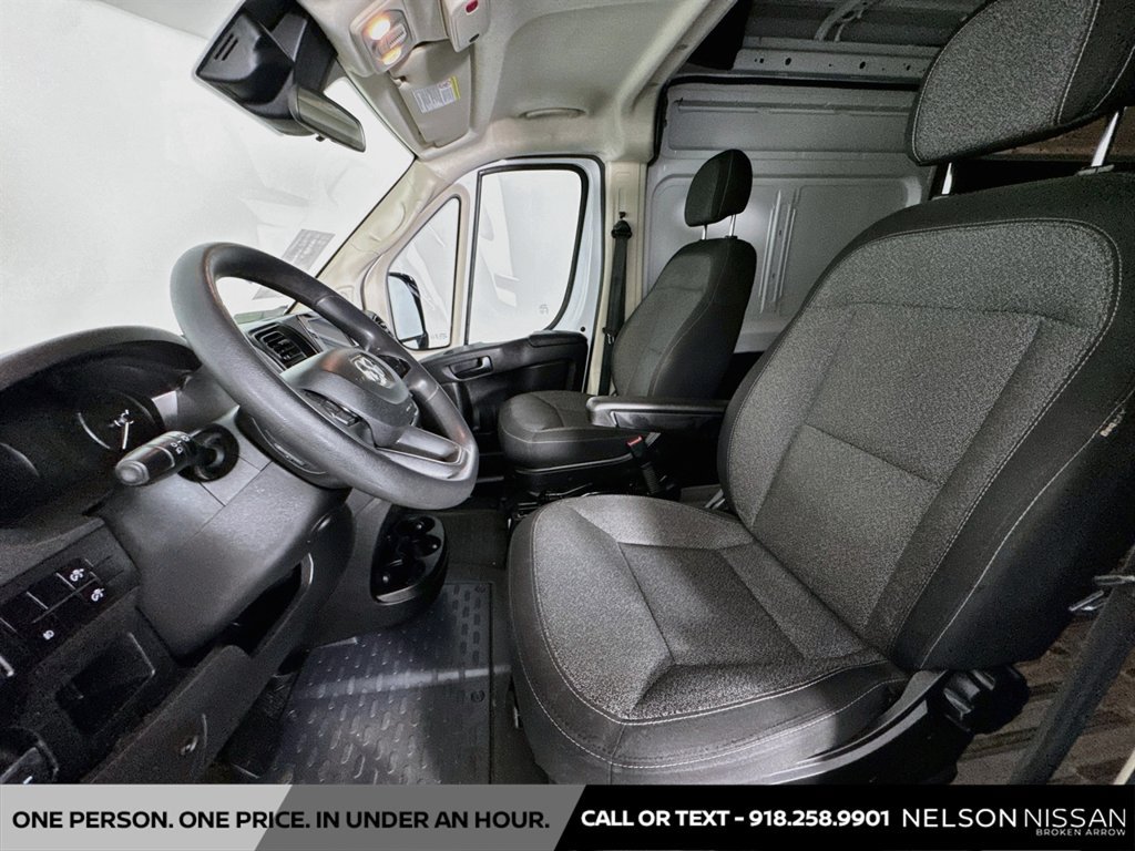 Used 2022 RAM ProMaster 2500 w/ Driver Convenience Group FWD image 19