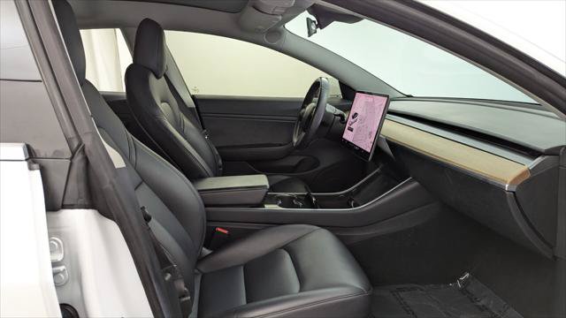 Used 2018 Tesla Model 3 Long Range RWD image 22