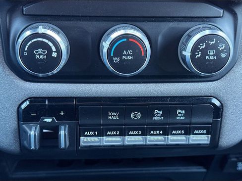 Used 2023 RAM 3500 Tradesman image 18