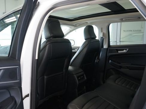 Certified 2022 Ford Edge SEL w/ Convenience Package AWD/4WD image 28