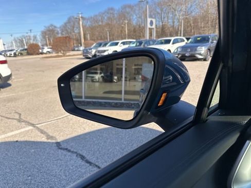 New 2026 Volkswagen Tiguan SE AWD/4WD image 15