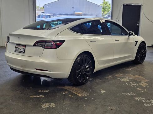 Used 2020 Tesla Model 3 Standard Range Plus RWD image 4