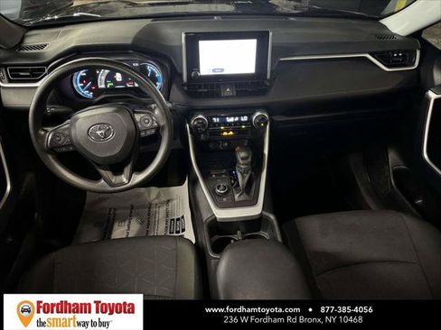 Certified 2025 Toyota RAV4 XLE AWD/4WD image 13