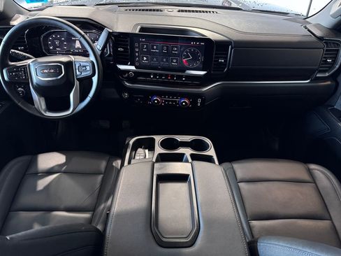 Certified 2025 GMC Sierra 2500 SLT image 13