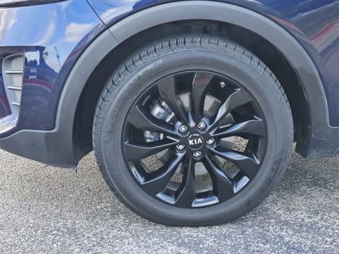 Used 2020 Kia Sorento S AWD/4WD image 9
