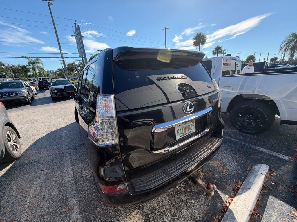 Used 2018 Lexus GX 460 Premium w/ Premium Package AWD/4WD image 36