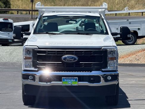 New 2026 Ford F250 XL w/ XL Chrome Package AWD/4WD image 3