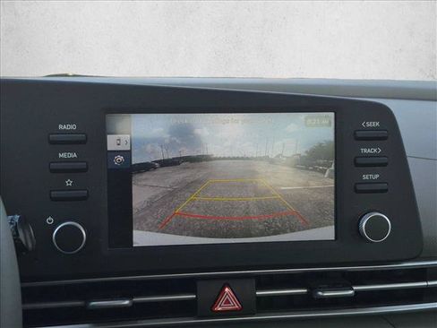 Used 2026 Hyundai Elantra SEL Sport Premium w/ Cargo Package FWD image 10