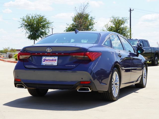 Used 2020 Toyota Avalon Limited w/ Advanced Safety Package FWD image 9