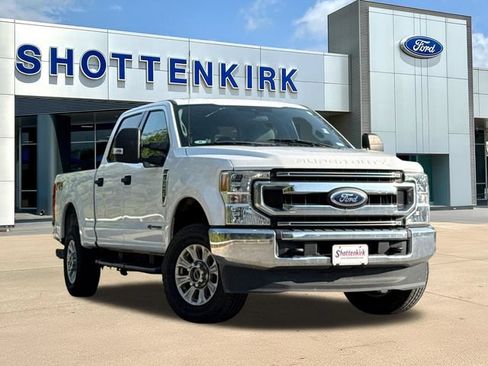 Used 2021 Ford F250 XLT w/ FX4 Off-Road Package AWD/4WD image 1
