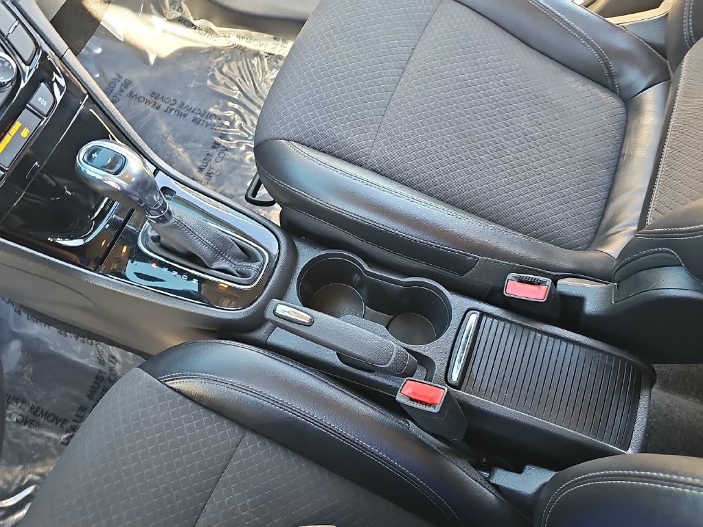 Used 2019 Buick Encore Sport Touring w/ Safety Package AWD/4WD image 23