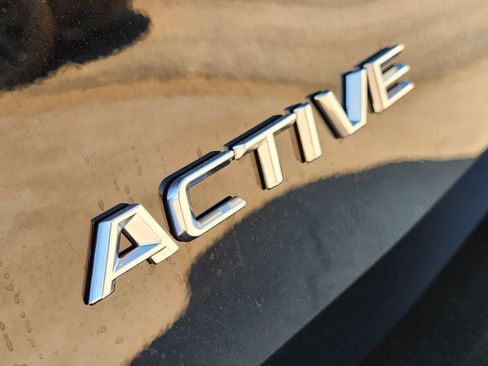 New 2025 Ford Expedition Active image 12