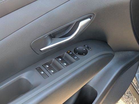 New 2026 Hyundai Tucson SEL image 16