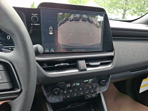 New 2026 Subaru Outback Limited AWD/4WD image 11