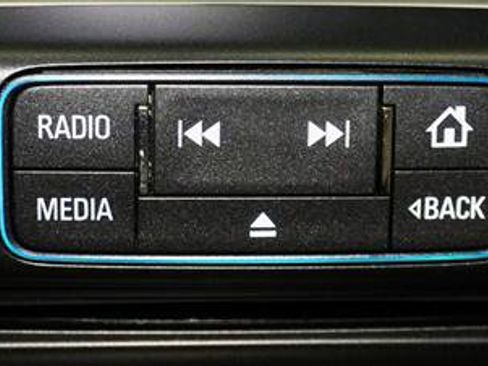 Used 2017 GMC Sierra 1500 SLT w/ SLT Premium Package RWD image 18