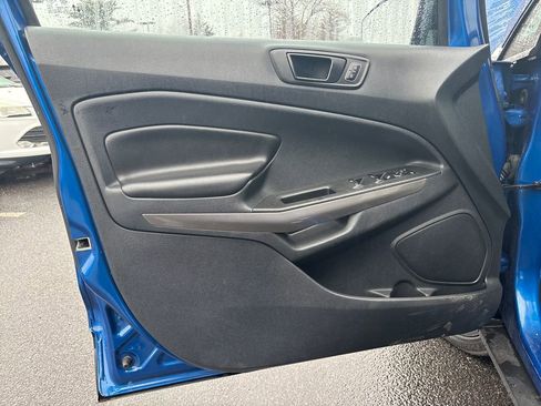 Used 2021 Ford EcoSport SES image 17