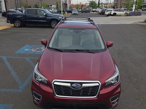Used 2020 Subaru Forester Limited w/ Popular Package #3 AWD/4WD image 9