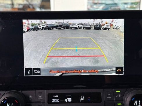 Certified 2024 Toyota Grand Highlander XLE image 33