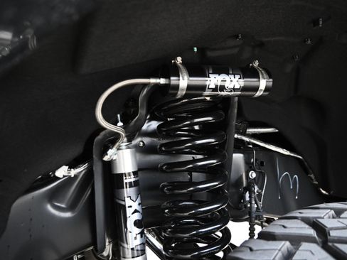 Used 2025 Ford F450 Lariat image 11