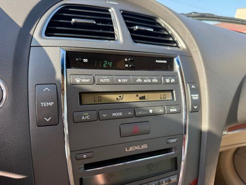 Used 2010 Lexus ES 350 FWD image 32
