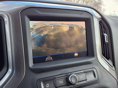 Used 2021 Chevrolet Silverado 1500 Custom image 6