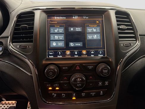 Used 2018 Jeep Grand Cherokee High Altitude AWD/4WD image 19