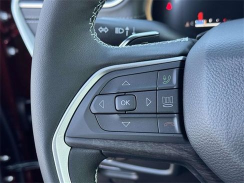 New 2025 Jeep Grand Cherokee L Limited w/ Luxury Tech Group II image 8