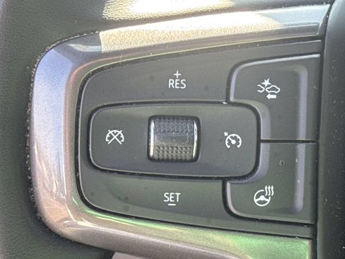Used 2023 Chevrolet Suburban RST w/ Luxury Package AWD/4WD image 29