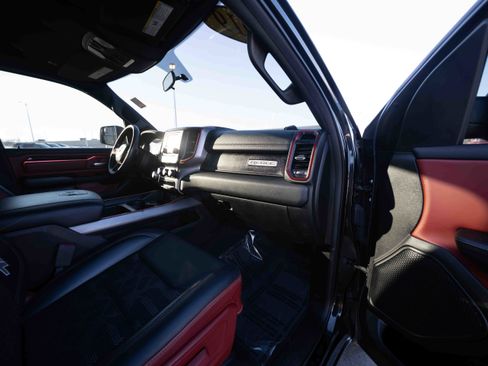 Used 2019 RAM 1500 Rebel image 24