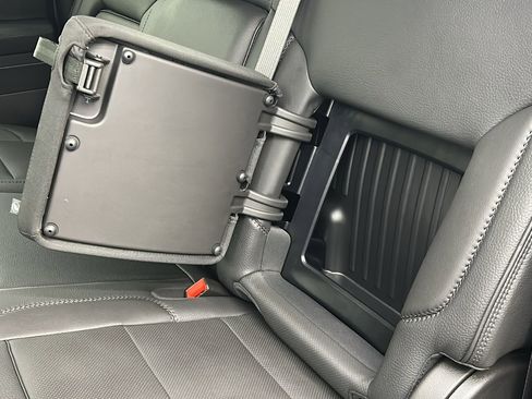 Used 2025 GMC Sierra 3500 Denali image 45