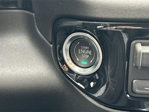 New 2026 Chevrolet Silverado 2500 LT image 28