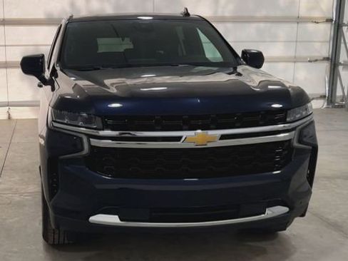 Used 2023 Chevrolet Tahoe LS AWD/4WD image 3