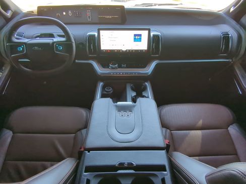 Certified 2025 Ford Expedition Max King Ranch image 13