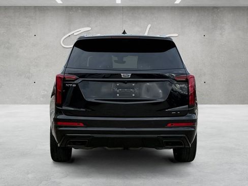 Certified 2022 Cadillac XT6 Premium Luxury w/ LPO, ONYX Package FWD image 14
