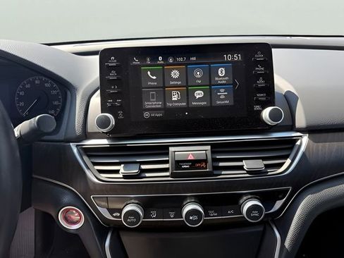 Used 2019 Honda Accord EX-L image 17