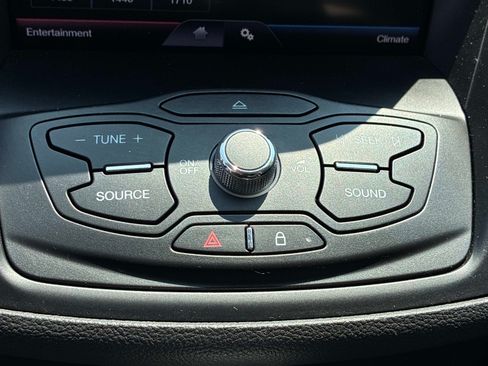 Used 2014 Ford Escape SE w/ Equipment Group 201A AWD/4WD image 28