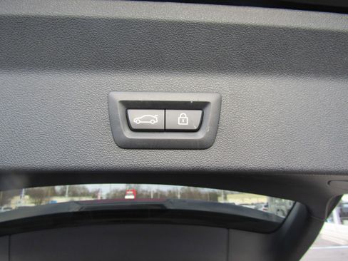 Used 2021 BMW X3 sDrive30i w/ Premium Package image 17