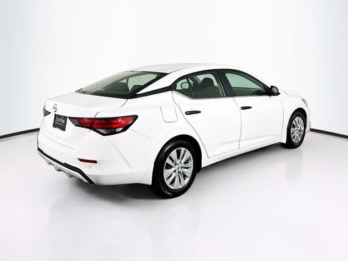 Used 2025 Nissan Sentra S image 9