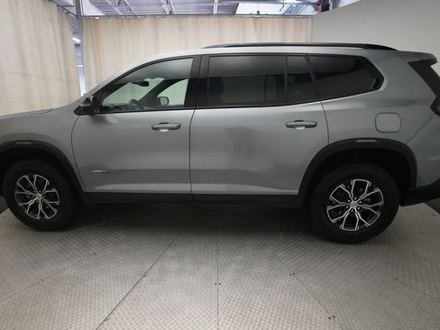 Used 2024 GMC Acadia AT4 AWD/4WD image 25