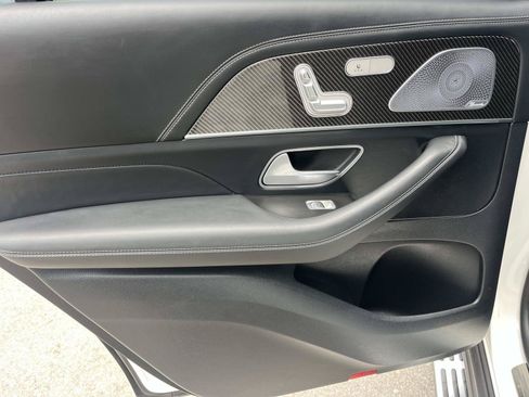 Certified 2021 Mercedes-Benz GLS 63 AMG 4MATIC w/ Acoustic Comfort Package image 17