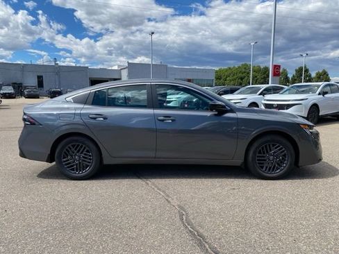 New 2027 Nissan Sentra SV FWD image 6