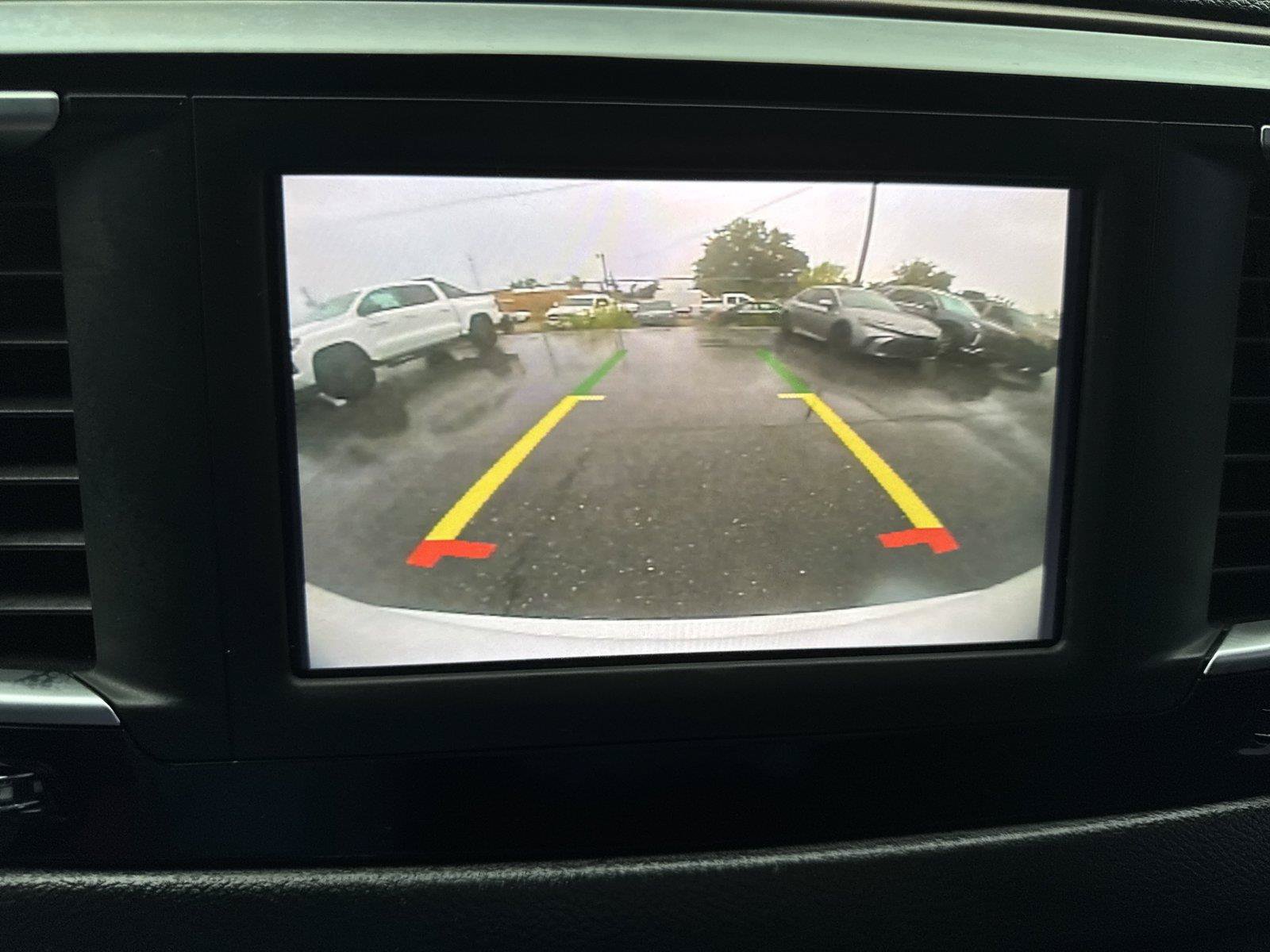 Used 2022 Chrysler Voyager LX FWD image 26