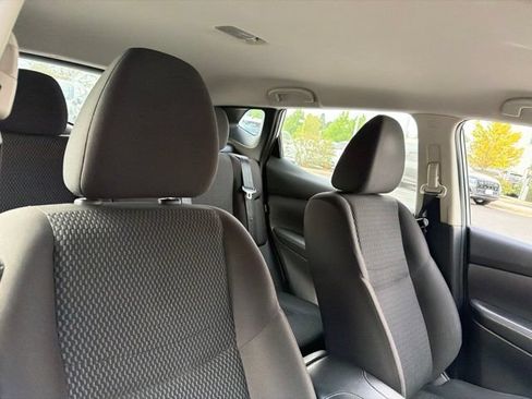 Used 2021 Nissan Rogue Sport S AWD/4WD image 11