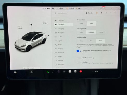 Used 2021 Tesla Model Y Long Range AWD/4WD image 21