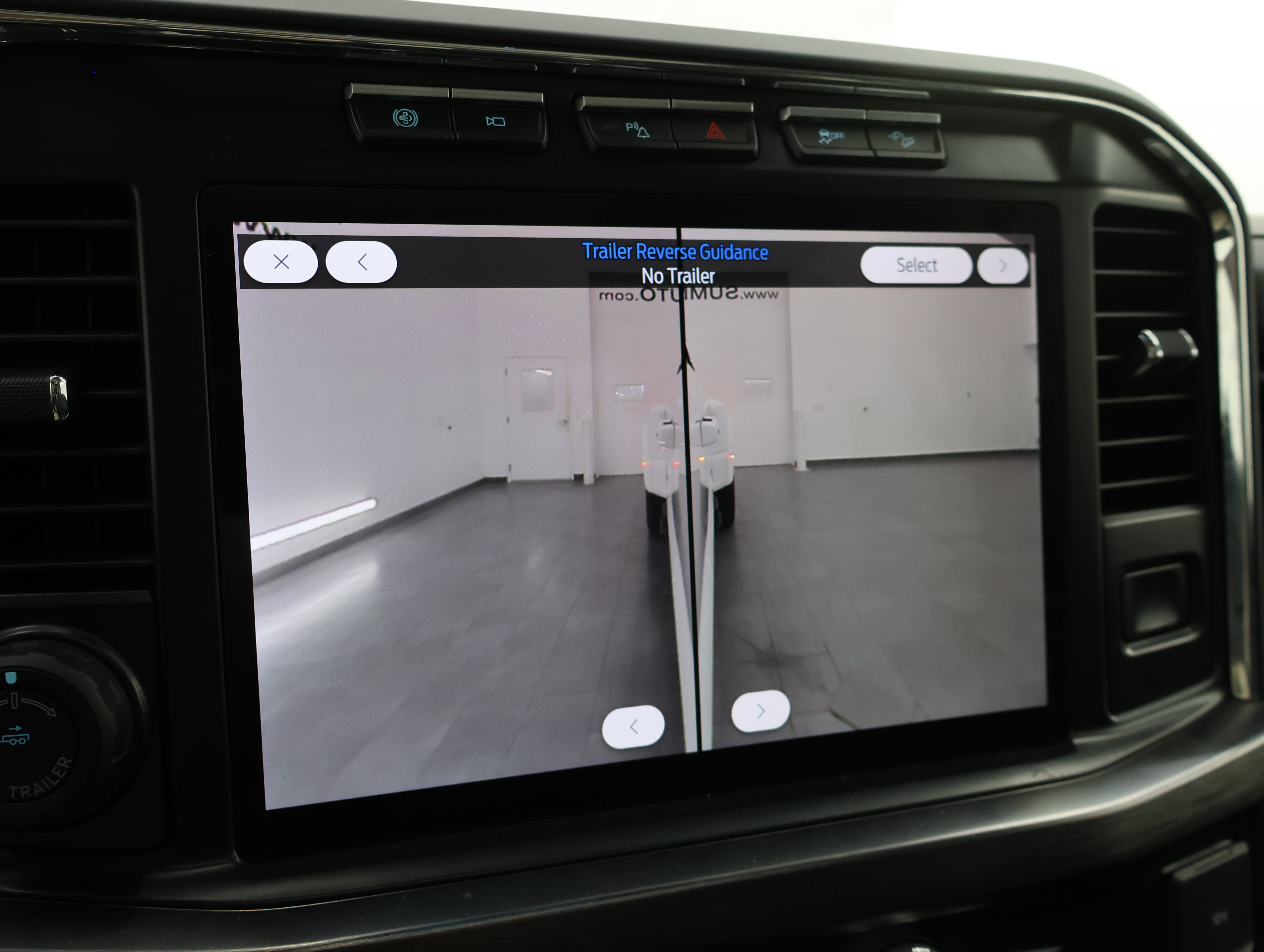 Used 2024 Ford F350 Lariat w/ Lariat Ultimate Package AWD/4WD image 21