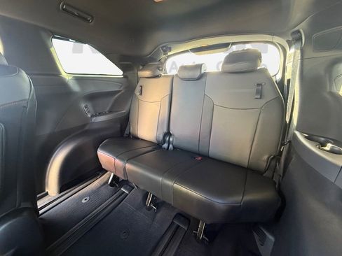 Used 2022 Toyota Sienna XSE w/ XSE Plus Package image 23