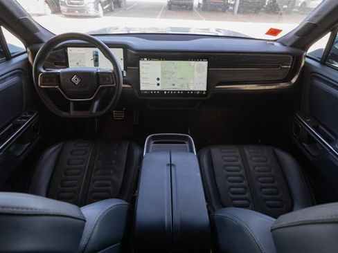 Used 2022 Rivian R1T Adventure image 25