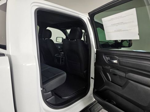 New 2026 RAM 1500 Express image 34